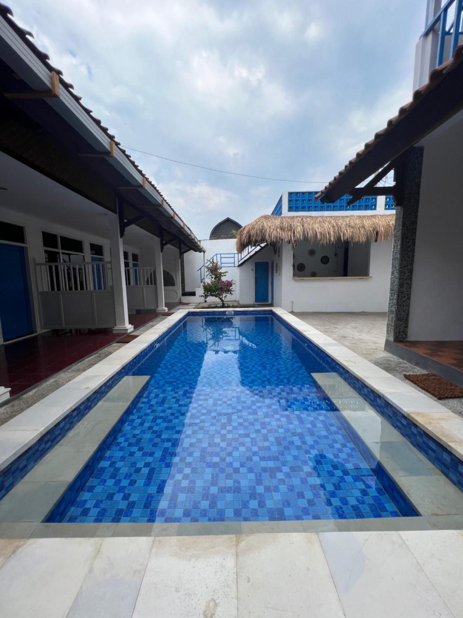 Seaside Hotel Gili Trawangan Exterior photo